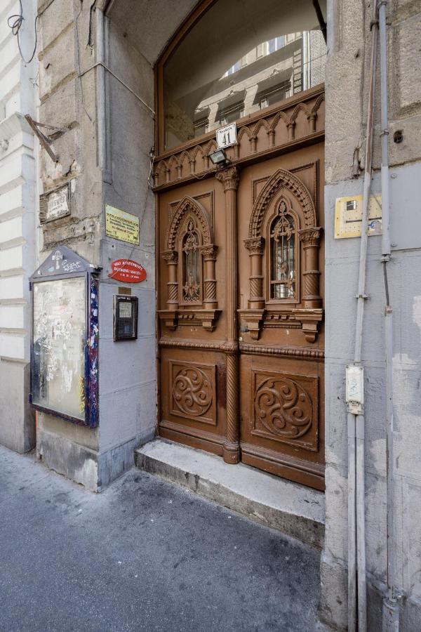 Downtown Circus Apartment Budapest Luaran gambar